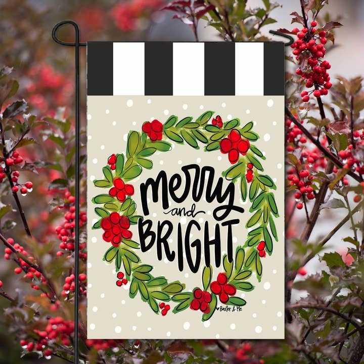 Garden Flag Merry & Bright Wreath