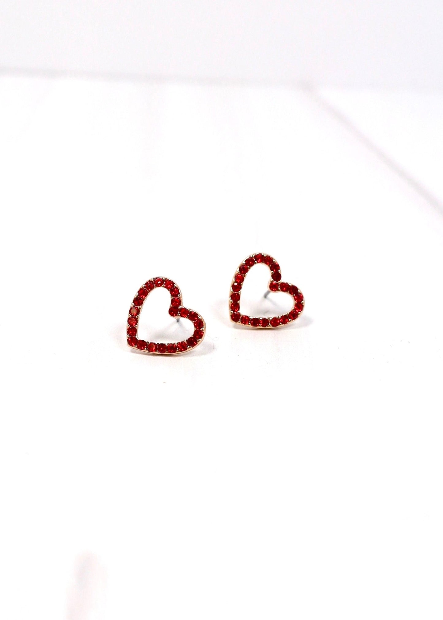 Earrings Stud Lined Heart Red