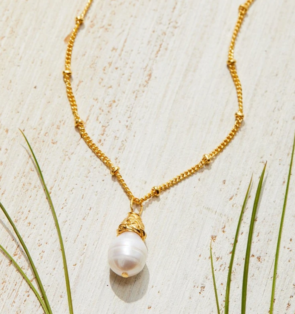 Necklace Dainty Pearl Drop