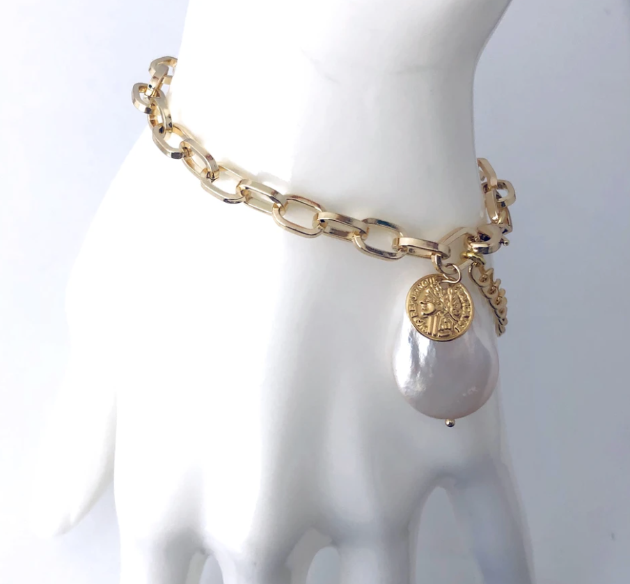 Square Chain & Pearl Bracelet