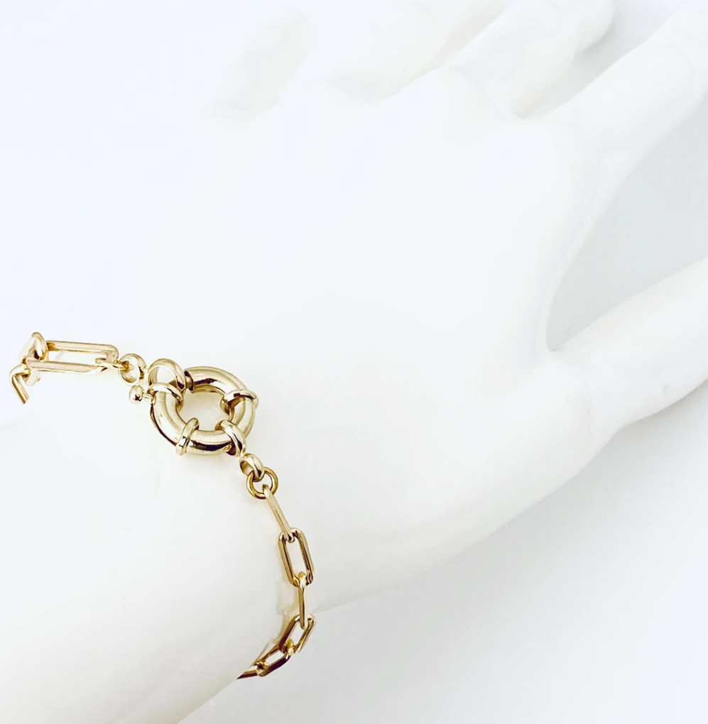 Circle Clasp Bracelet