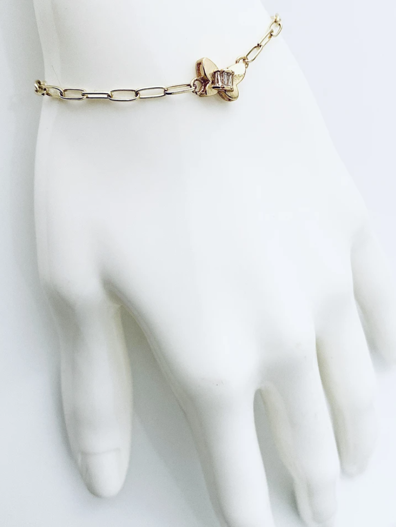 Butterfly & Clip Chain Bracelet
