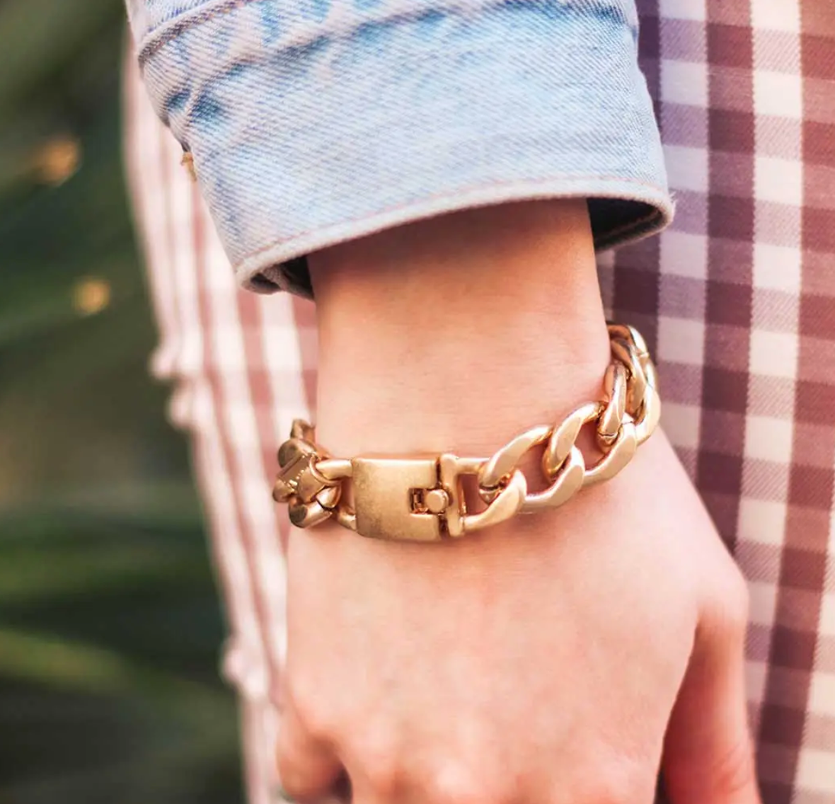 Yara Chunky Curb Chain Bracelet