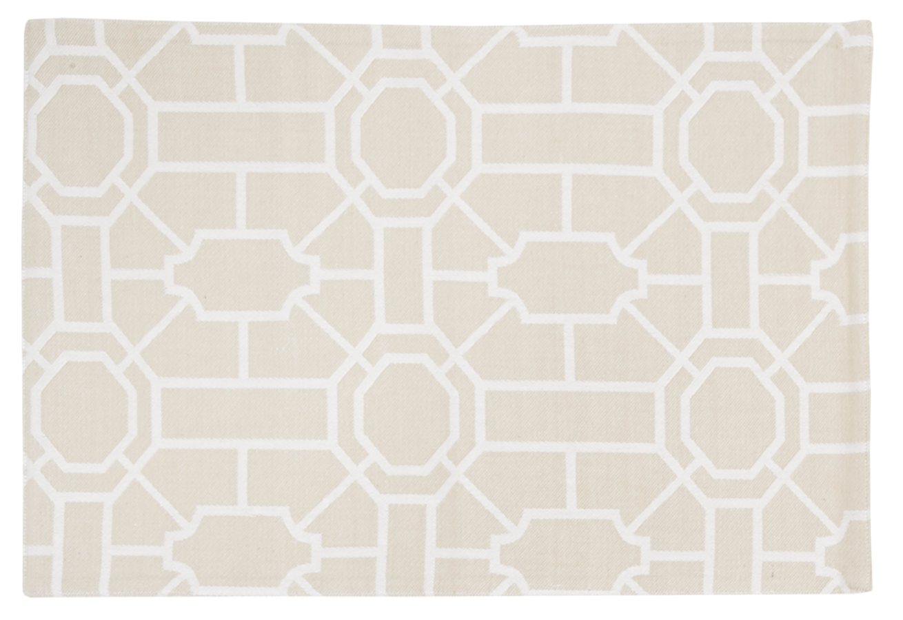 Placemat Trellis Sandstone