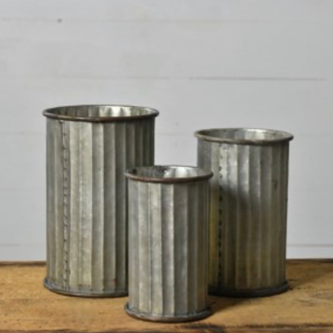 Old Can Tin, Small