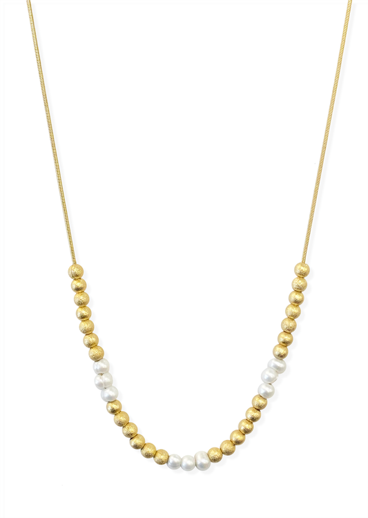 Necklace Gold and Three Pearls 16"